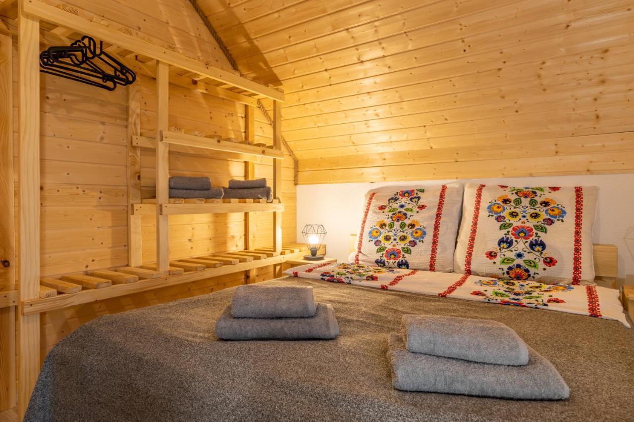 Domek Pod Holica 2 Bieszczady Ustrzyki Dolne Bagian luar foto