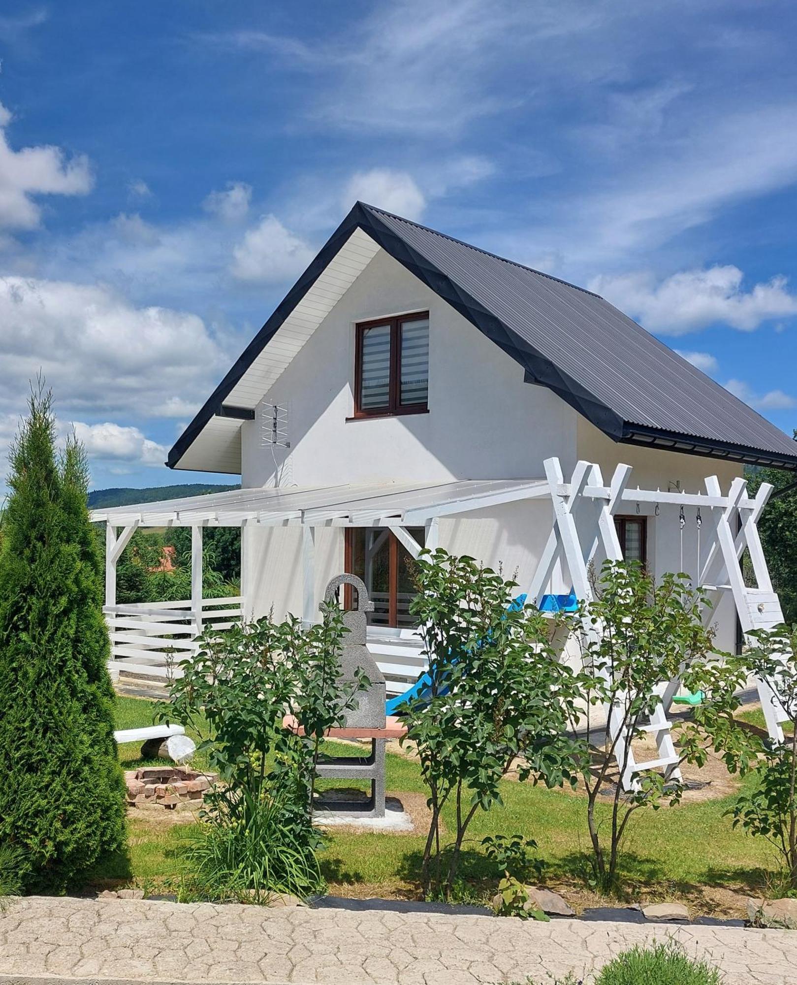 Domek Pod Holica 2 Bieszczady Ustrzyki Dolne Bagian luar foto